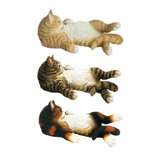 Zvieratká a postavy OUTDOOR "TRUE TO NATURE" Ležiace mačiatko LAZY CAT, š.38cm (DOPREDAJ)|Esschert Design