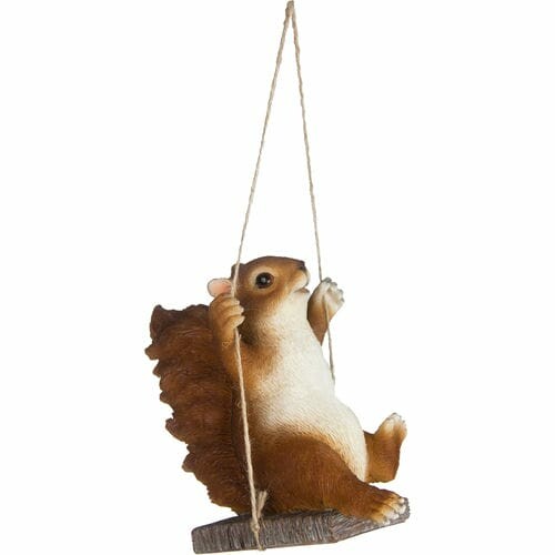 Zvieratká a postavy OUTDOOR "TRUE TO NATURE" Veverička na hojdačke 10 x 13,5 x 13 cm|Esschert Design